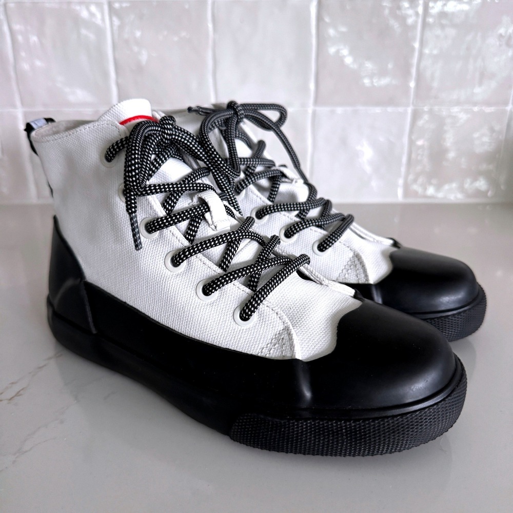 Hunter For Target High Top Sneaker Kids Size 2 White Black Rubber Canvas Boot